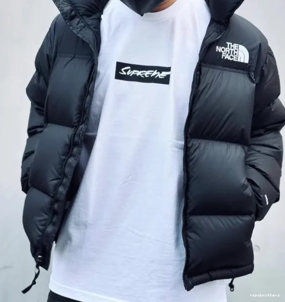 M L Black White and 24SS Logo S XL Box Tee Futura 0725